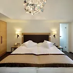 Ambiance Hotel