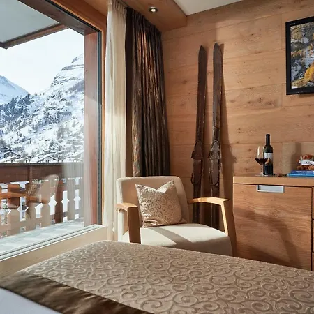 Otel Ambiance 3*