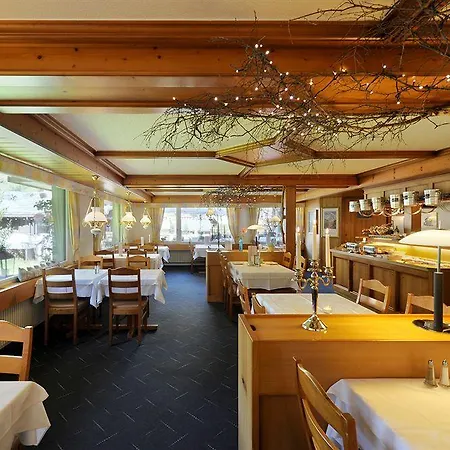 Hotel Ambiance 3*
